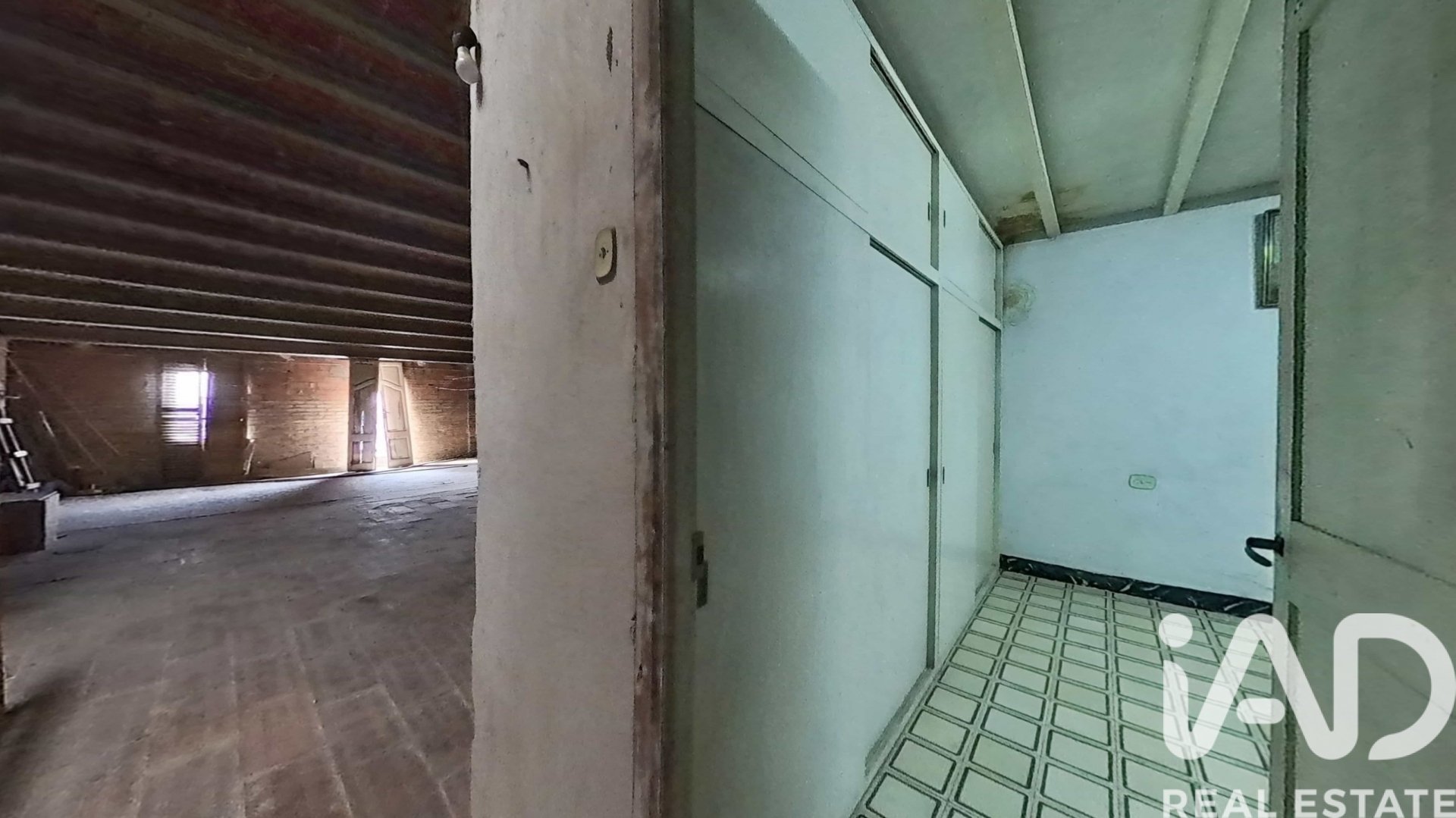 Townhouse in Bellcaire d'Urgell, Lleida, Spain 5 bedrooms, 310 sq.m. No. 184838