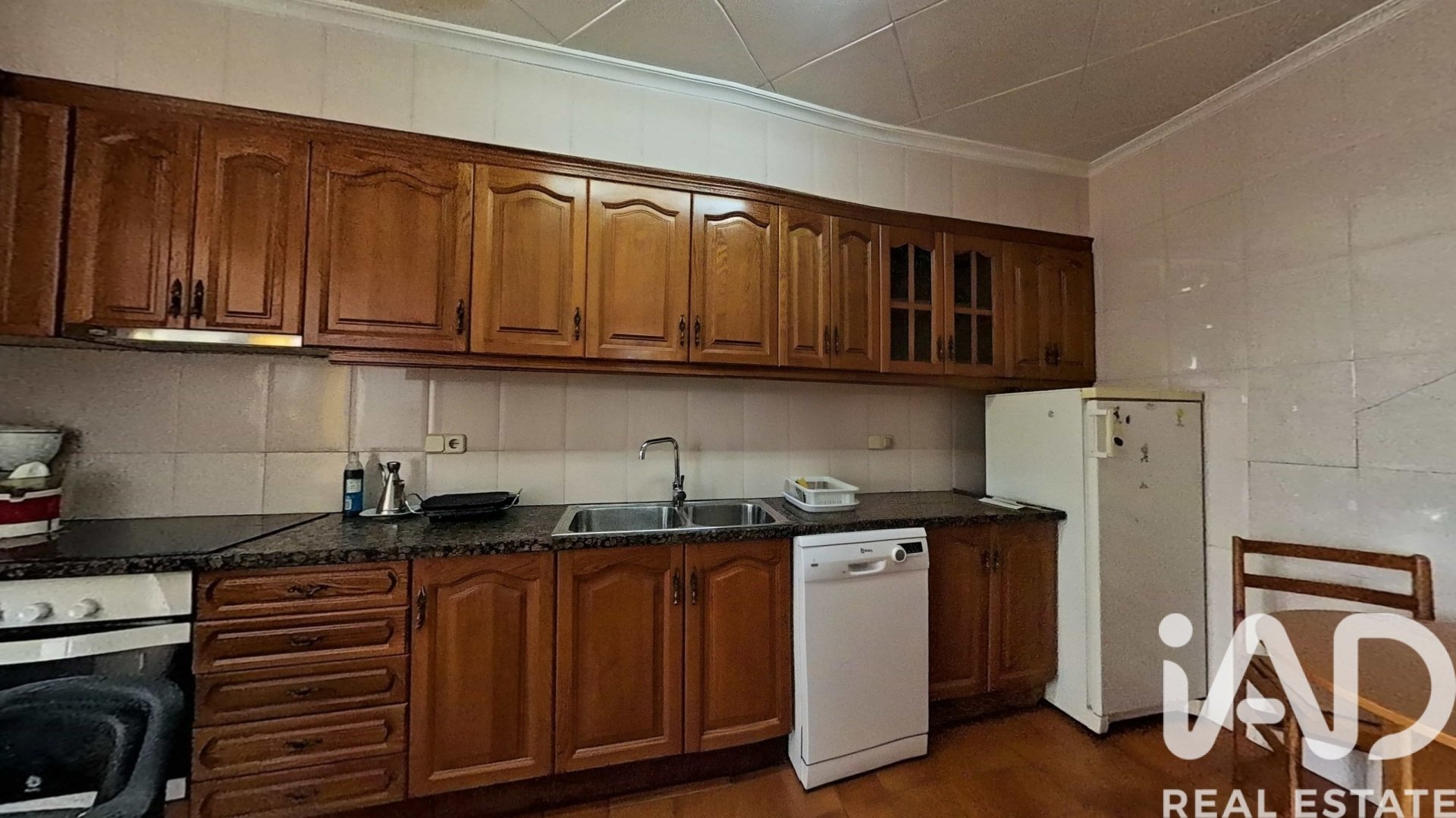 Townhouse in Bellcaire d'Urgell, Lleida, Spain 5 bedrooms, 310 sq.m. No. 184838