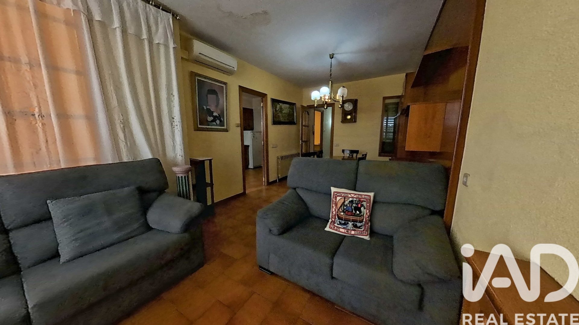 Townhouse in Bellcaire d'Urgell, Lleida, Spain 5 bedrooms, 310 sq.m. No. 184838