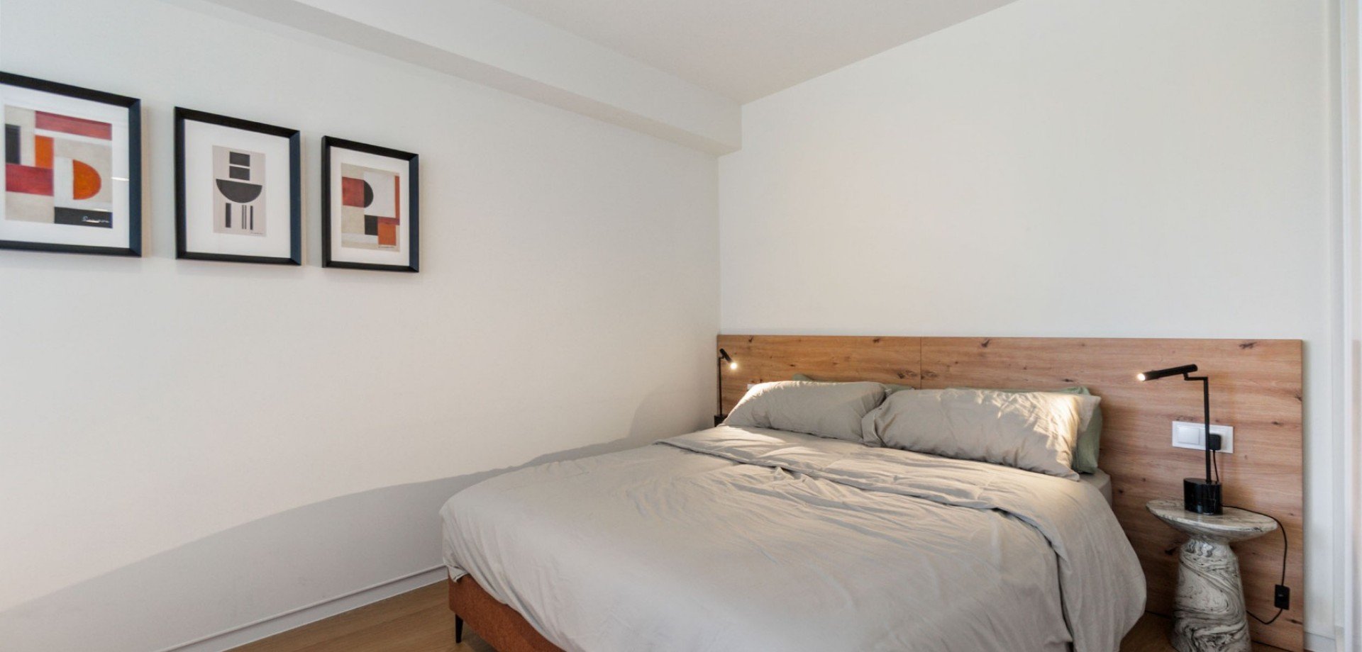 Huoneisto Torrevieja, Alicante, Espanja 2 makuuhuonetta, 160 m2 No. 147613