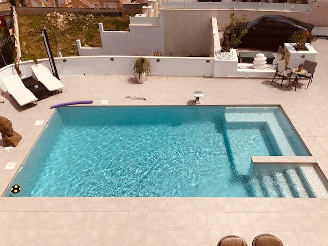 Villa a Ciudad Quesada, Alicante, Spagna 4 camere da letto, 260 mq. N° 192301