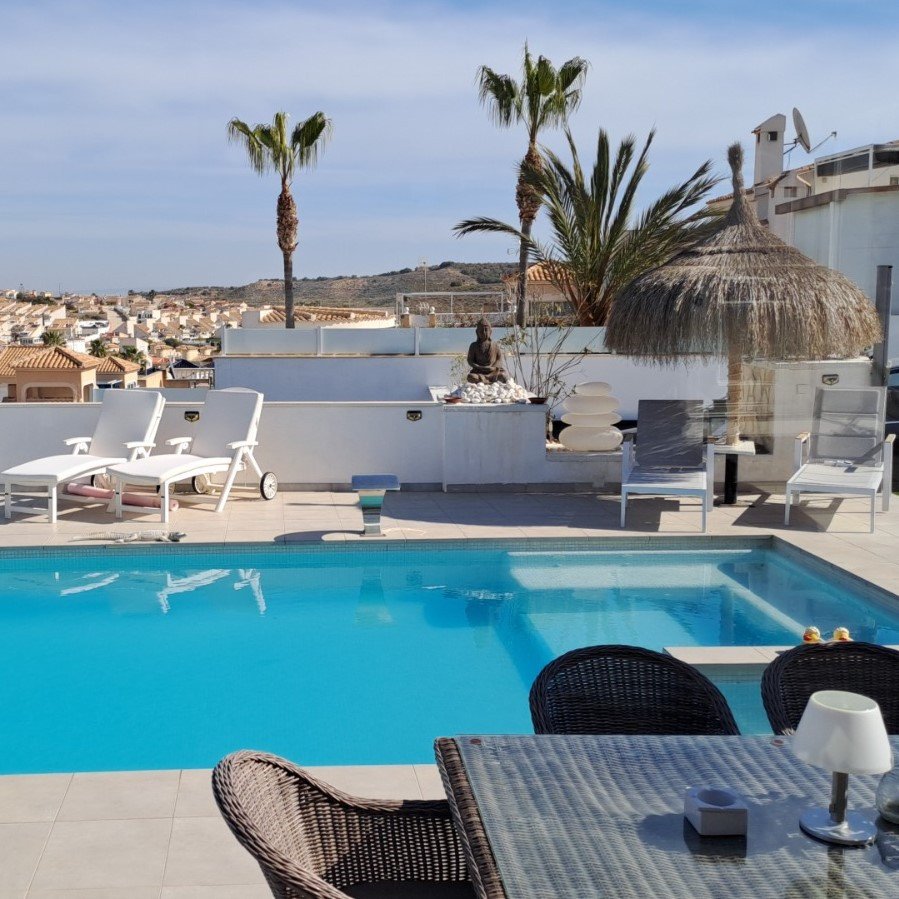 Villa a Ciudad Quesada, Alicante, Spagna 4 camere da letto, 260 mq. N° 192301