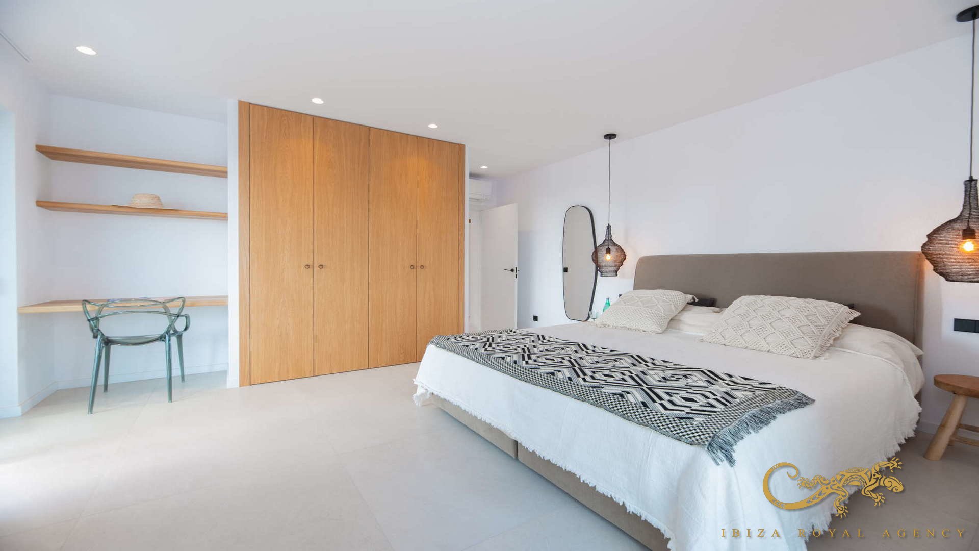 Villa a Sa Carroca, Ibiza, Spagna 3 camere da letto, 318 mq. N° 139390