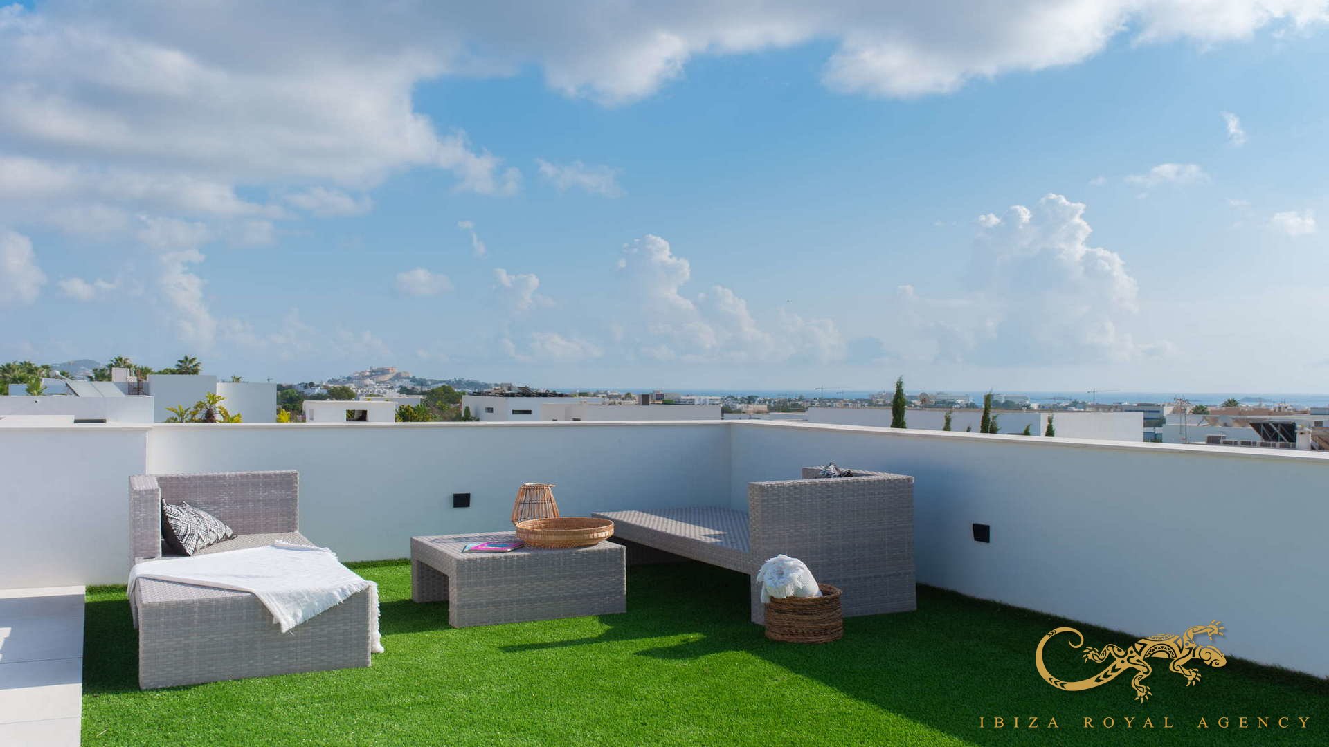Villa a Sa Carroca, Ibiza, Spagna 3 camere da letto, 318 mq. N° 139390