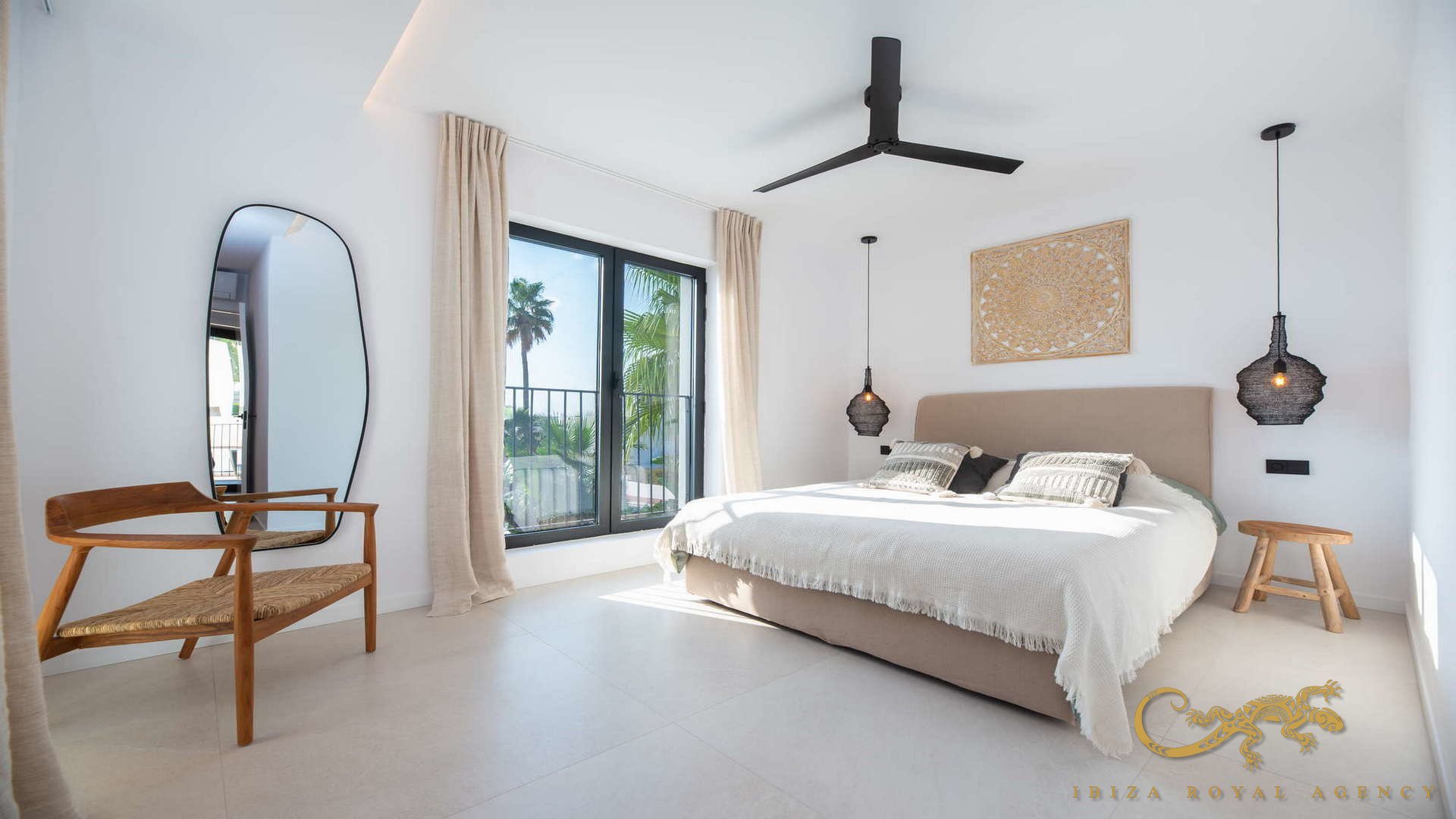Villa a Sa Carroca, Ibiza, Spagna 3 camere da letto, 318 mq. N° 139390