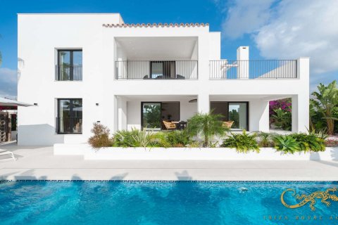 Villa in Sa Carroca, Ibiza, Spain 3 bedrooms, 318 sq.m. No. 139390