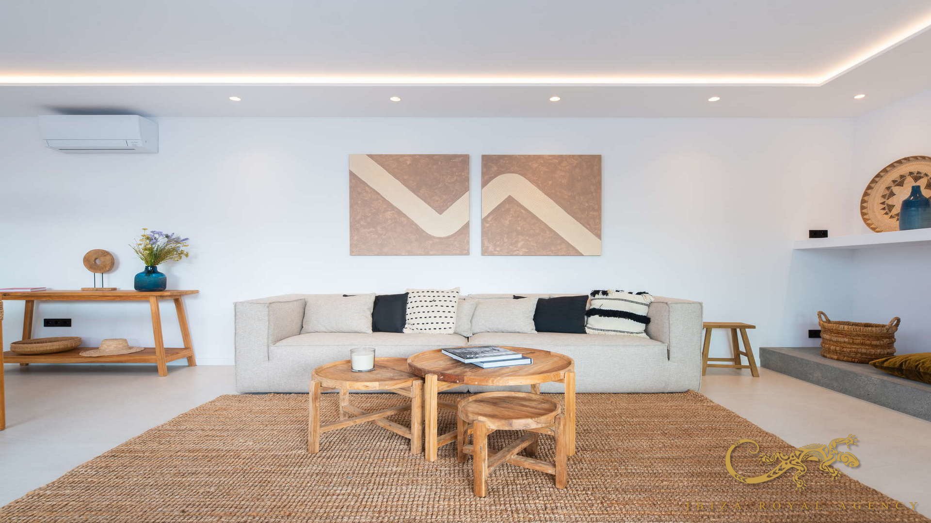 Villa a Sa Carroca, Ibiza, Spagna 3 camere da letto, 318 mq. N° 139390