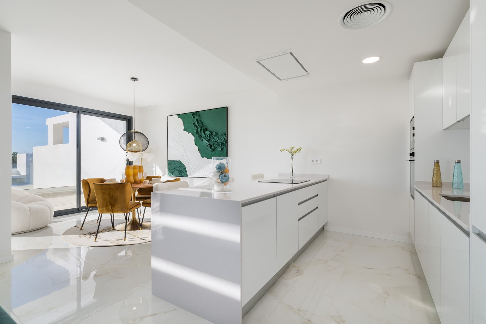 Apartament w Estepona, Malaga, Hiszpania 3 sypialnie, 274 mkw. nr 136147