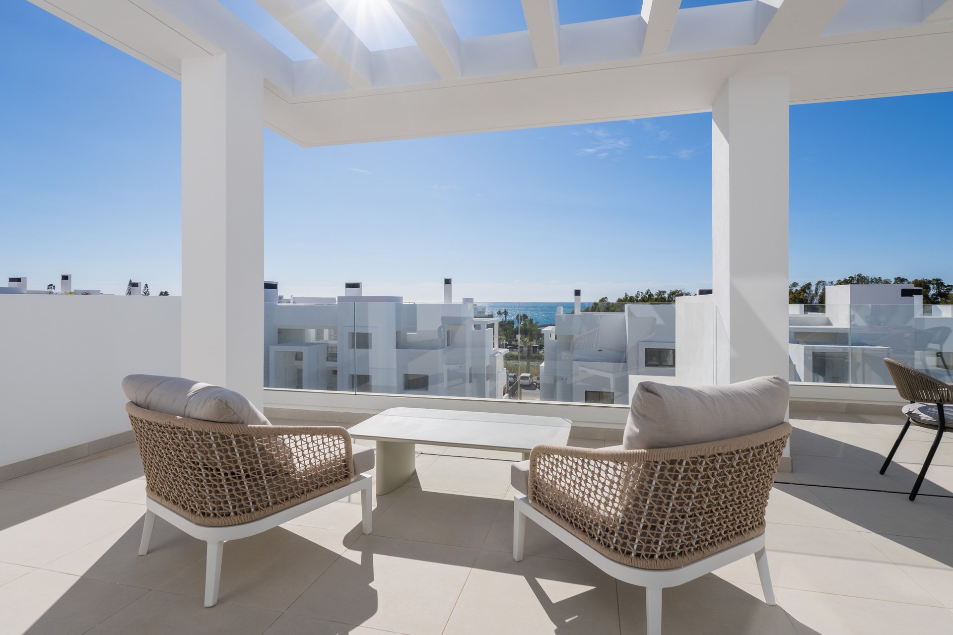 Apartament w Estepona, Malaga, Hiszpania 3 sypialnie, 274 mkw. nr 136147