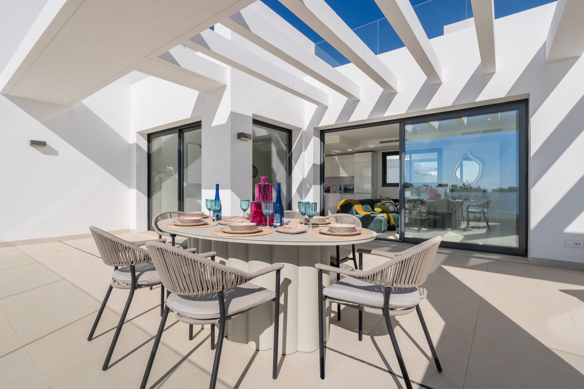 Apartament w Estepona, Malaga, Hiszpania 3 sypialnie, 274 mkw. nr 136147