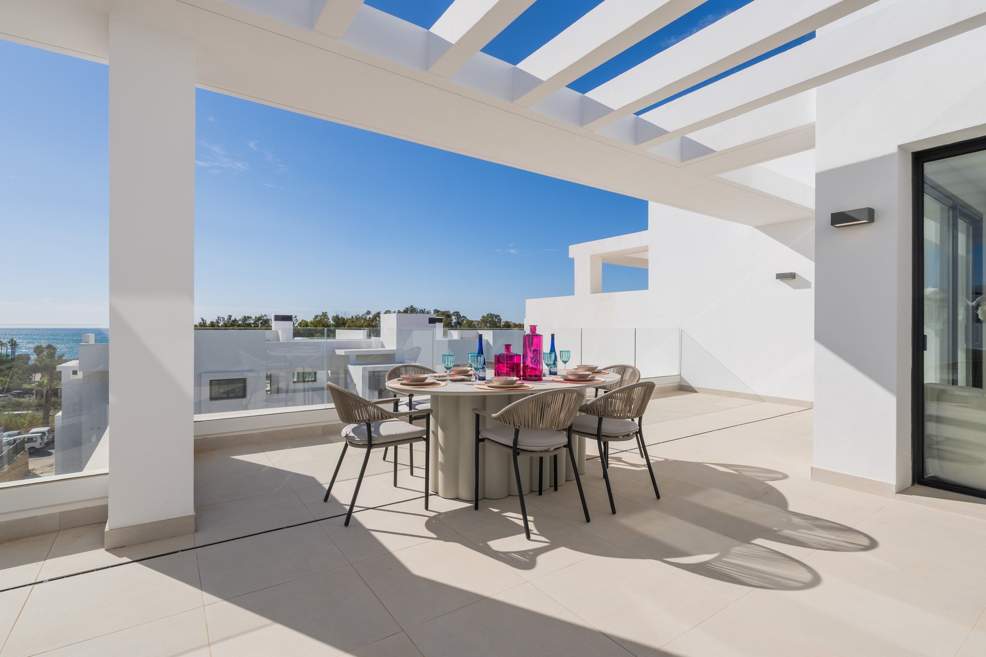Apartament w Estepona, Malaga, Hiszpania 3 sypialnie, 274 mkw. nr 136147