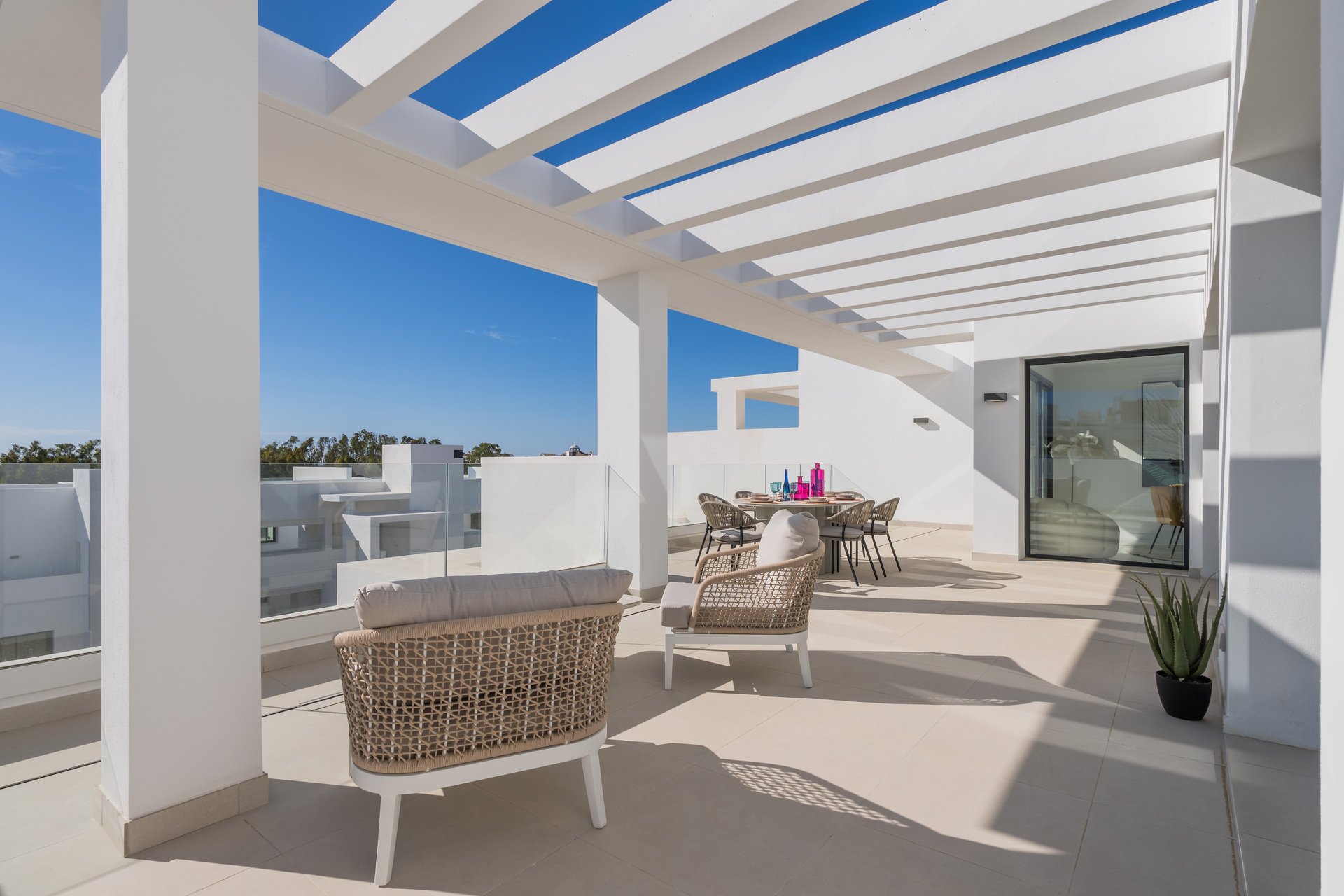 Apartament w Estepona, Malaga, Hiszpania 3 sypialnie, 274 mkw. nr 136147
