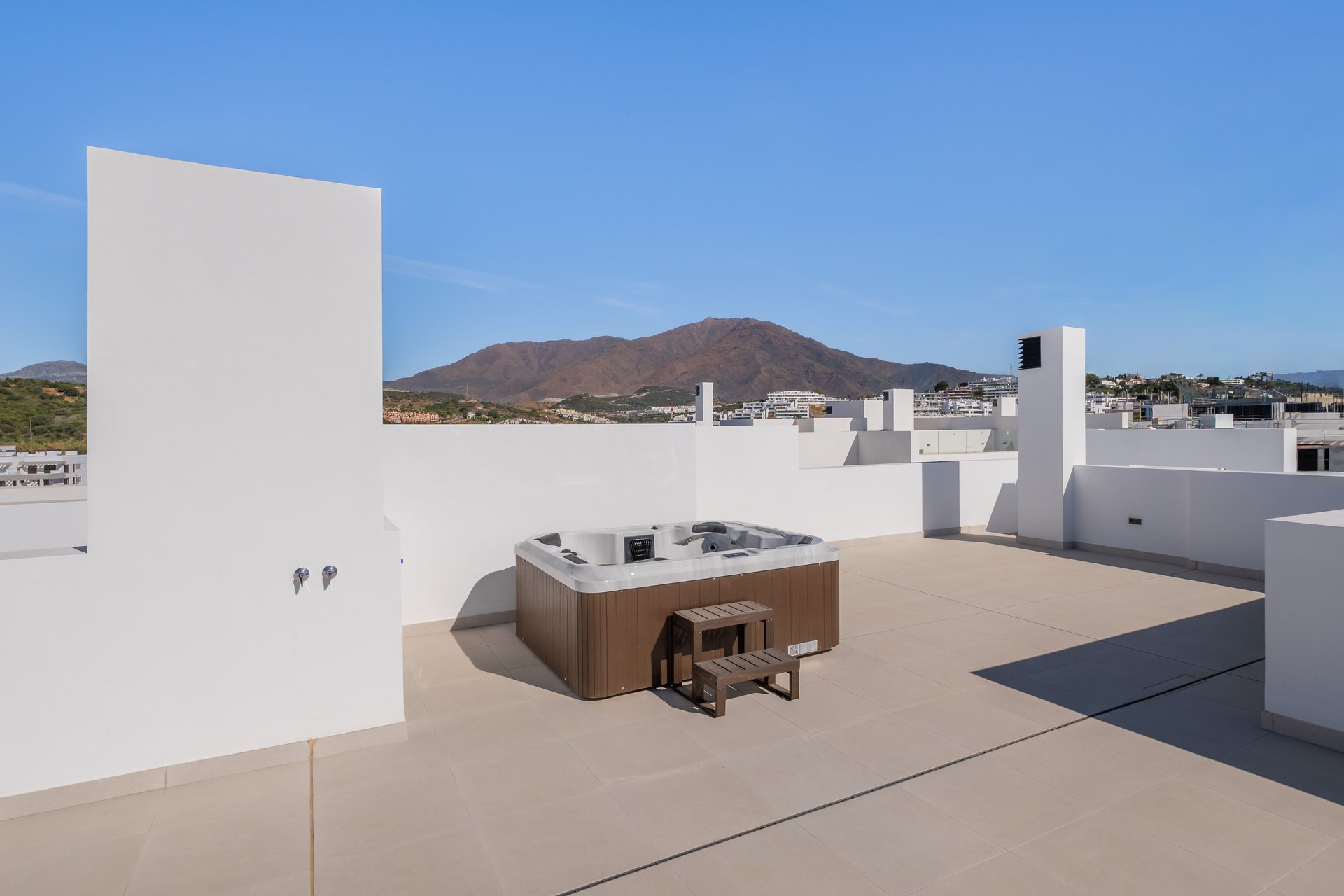 Apartament w Estepona, Malaga, Hiszpania 3 sypialnie, 274 mkw. nr 136147