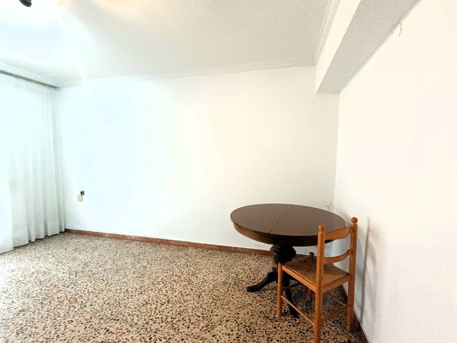 Apartament w Alicante, Hiszpania 3 sypialnie, 90 mkw. nr 183475