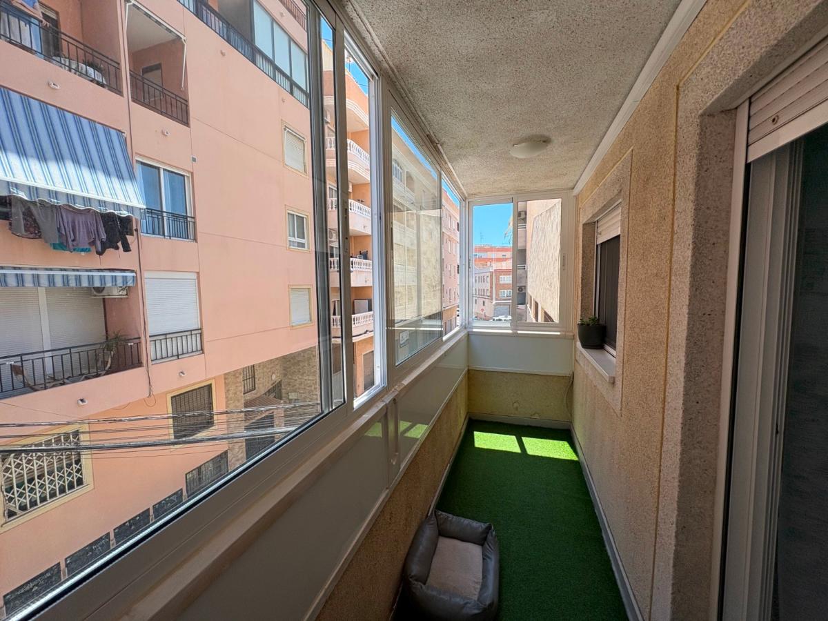 Lägenhet i Torrevieja, Alicante, Spanien 4 sovrum, 115 kvm. Nr. 148972