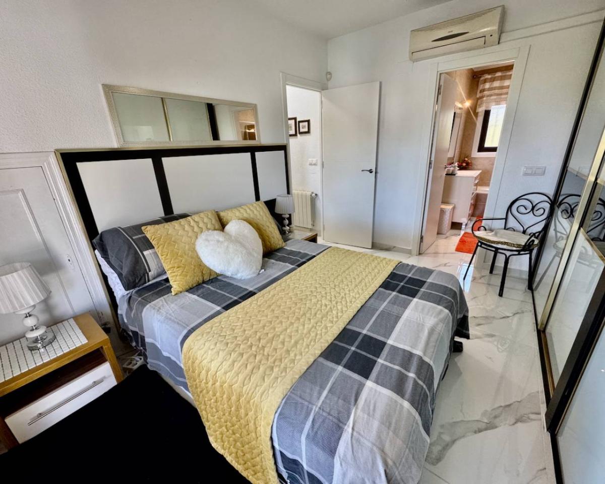 Villa in Algorfa, Alicante, Spanien 5 Schlafzimmer, 375 m2 Nr. 148974