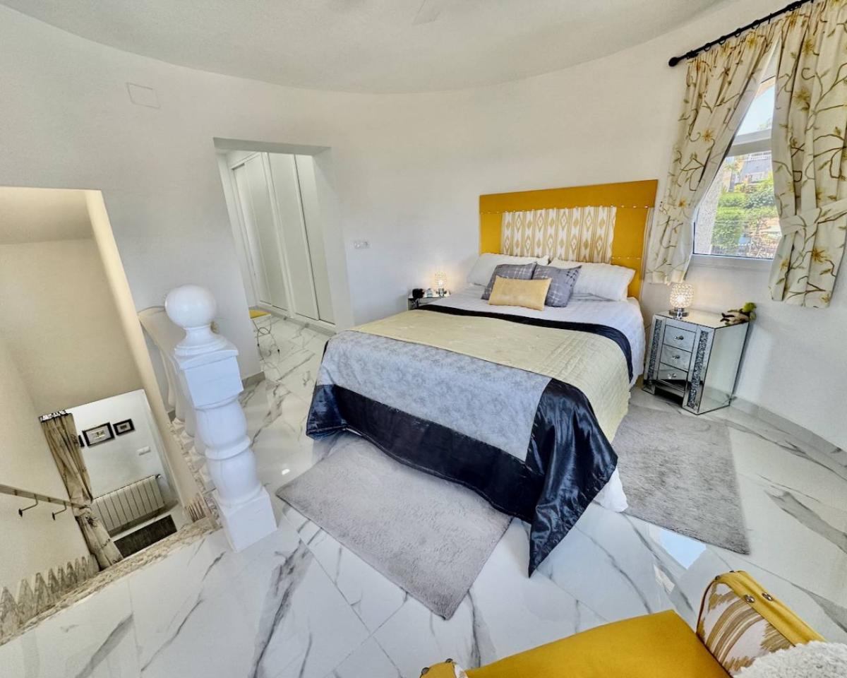 Villa in Algorfa, Alicante, Spanien 5 Schlafzimmer, 375 m2 Nr. 148974