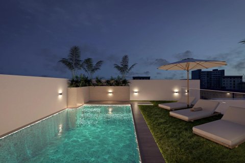 Penthouse in Torrevieja, Alicante, Spain 1 bedroom, 36 sq.m. No. 193865