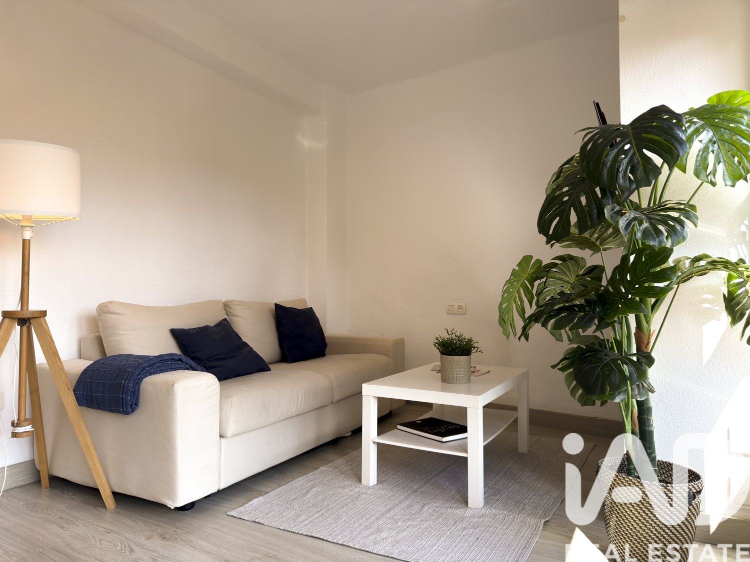 Huoneisto Gijon, Asturias, Espanja 1 makuuhuone, 61 m2 No. 172412