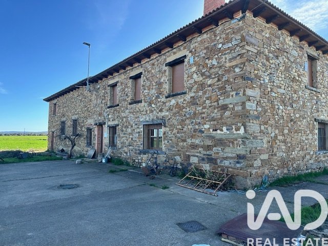 House in Destriana, Leon, Spanien 7 Schlafzimmer, 350 m2 Nr. 172413