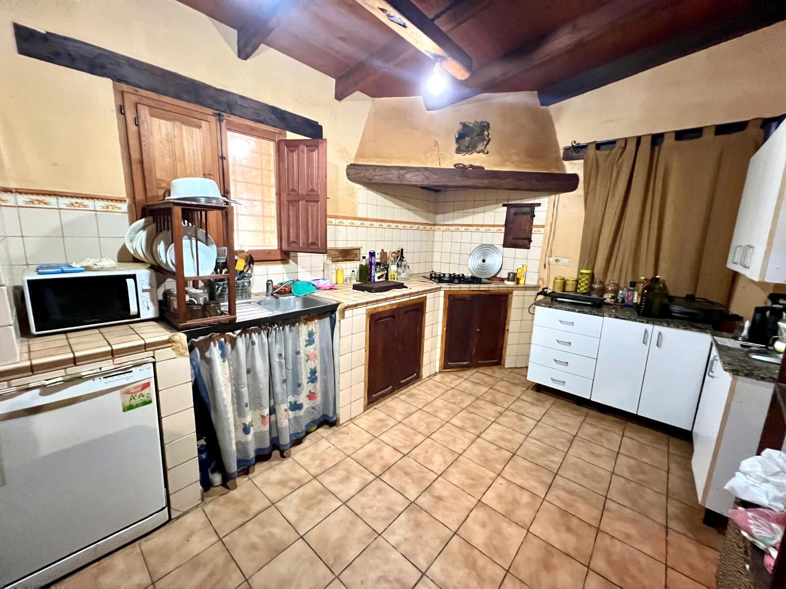 Finca Pinoso, Alicante, Spānijā 4 istabas, 150 m2 Nr. 184428
