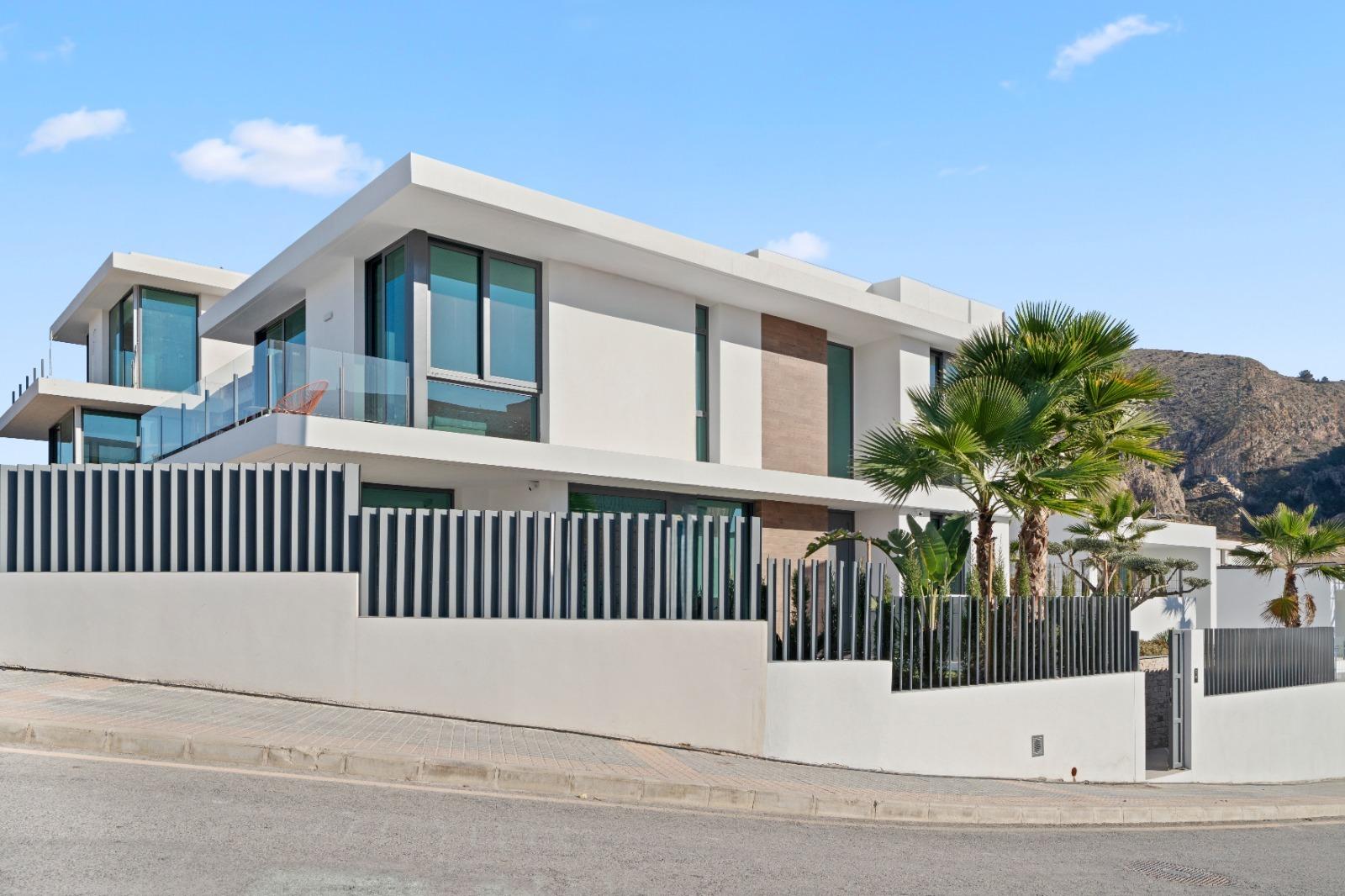 Huvila Benidorm, Alicante, Espanja 4 makuuhuonetta, 503.15 m2 No. 167251