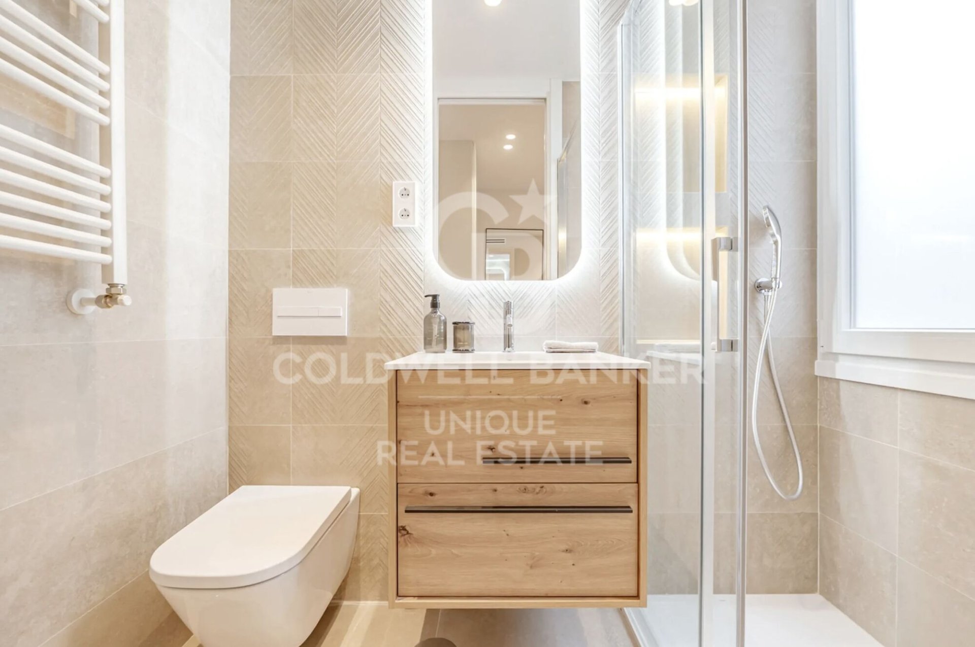Dzīvoklis Madrid, Spānijā 2 istabas, 75 m2 Nr. 158198