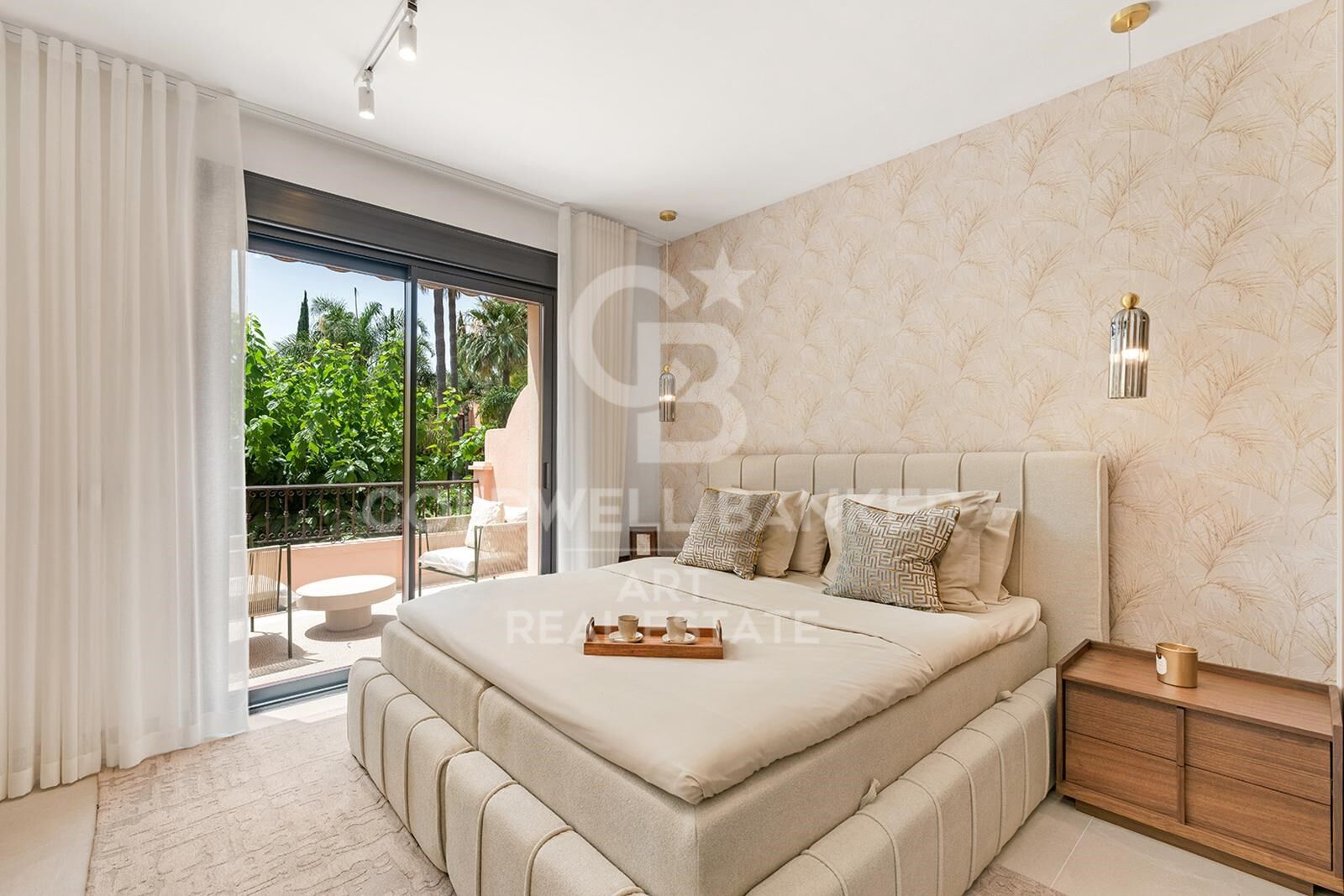 Hus i Marbella, Malaga, Spanien 4 sovrum, 238 kvm. Nr. 158199