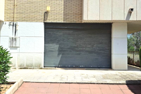 Apartamento en Martorell, Barcelona, España 2 dormitorios, 56 m2 No. 191495