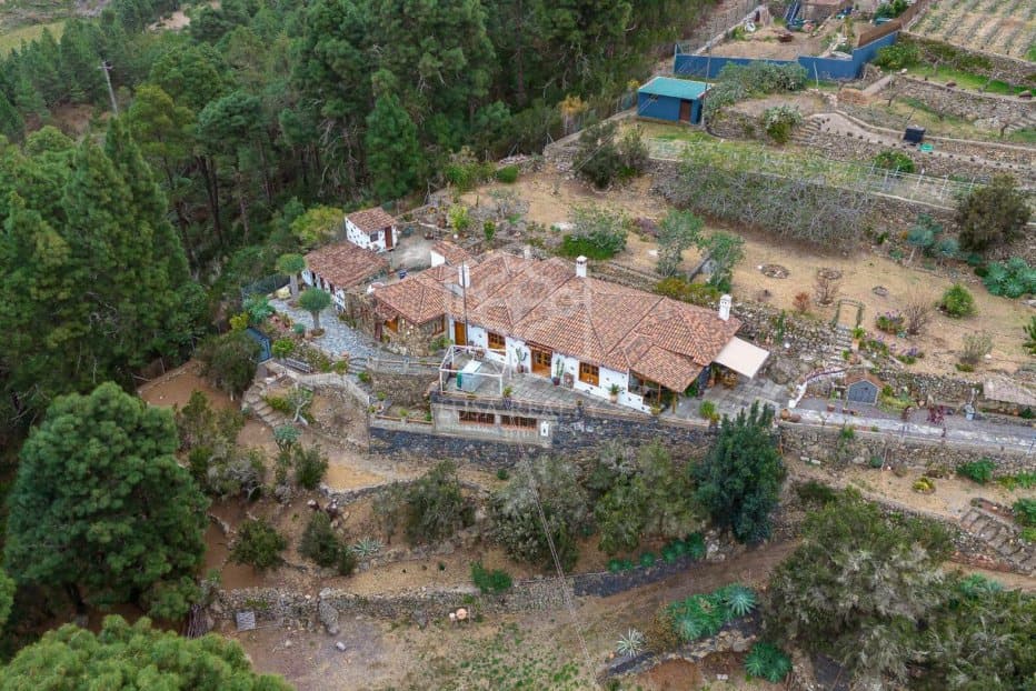 Villa in Icod de los Vinos, Tenerife, Spain 4 bedrooms, 276 sq.m. No. 147622