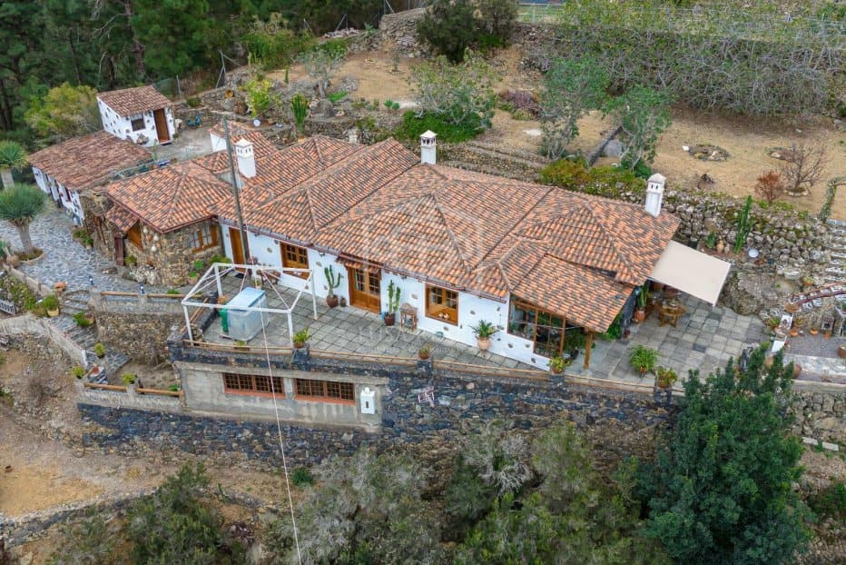 Villa in Icod de los Vinos, Tenerife, Spain 4 bedrooms, 276 sq.m. No. 147622