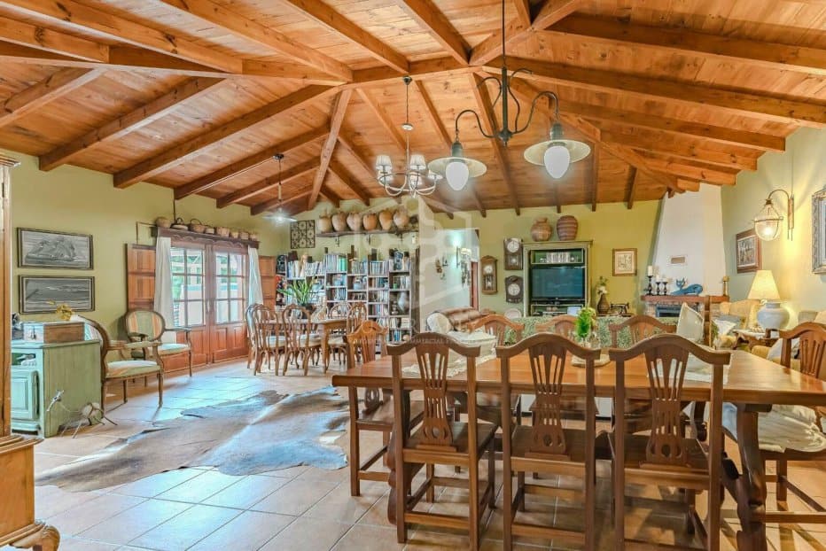 Villa in Icod de los Vinos, Tenerife, Spain 4 bedrooms, 276 sq.m. No. 147622