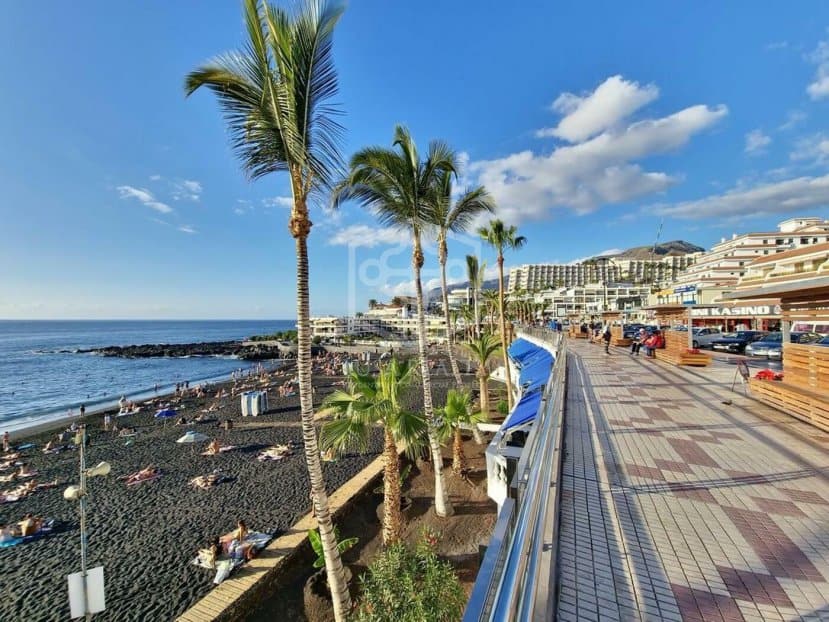 Propiedad comercial en Santiago del Teide, Tenerife, España 12 dormitorios, 492 m2 No. 147621