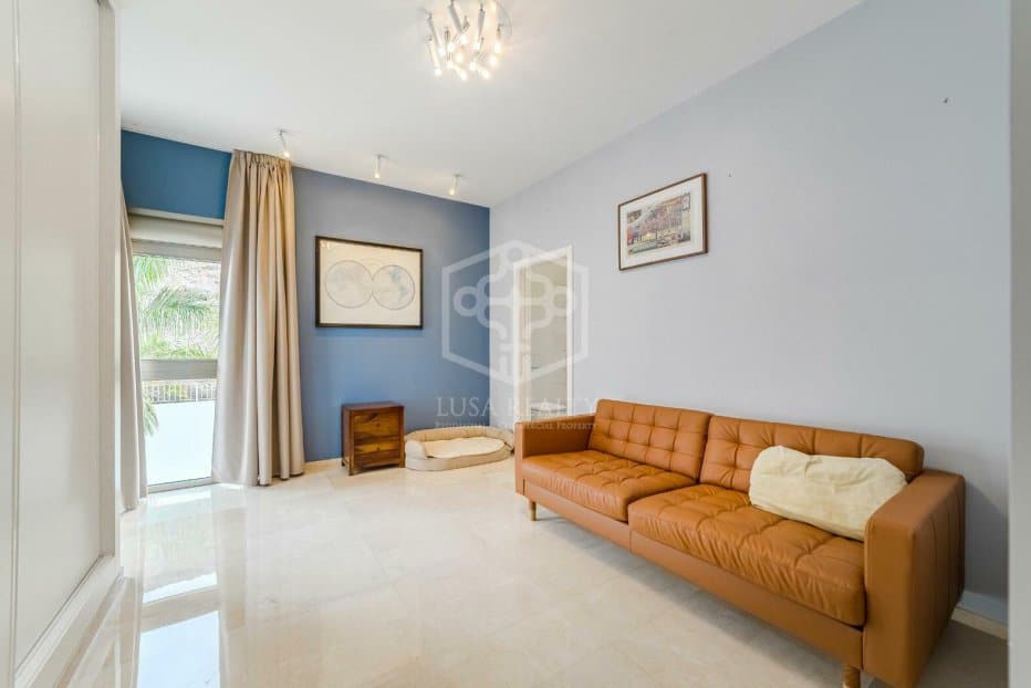 Villa Adeje, Tenerife, Spānijā 5 istabas, 450 m2 Nr. 147620