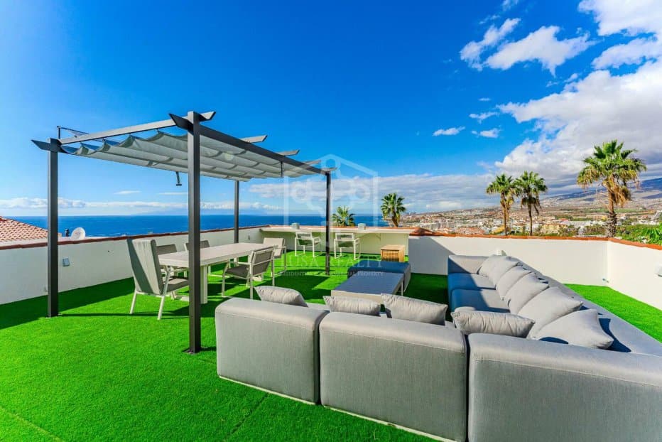 Huvila Adeje, Tenerife, Espanja 4 makuuhuonetta, 435 m2 No. 147619