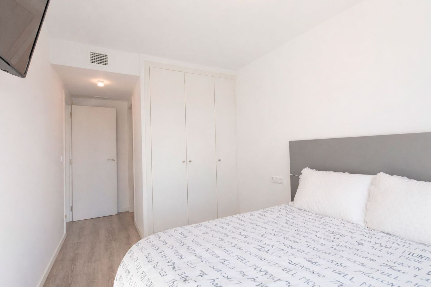 Huoneisto El Campello, Alicante, Espanja 3 makuuhuonetta, 148 m2 No. 194831