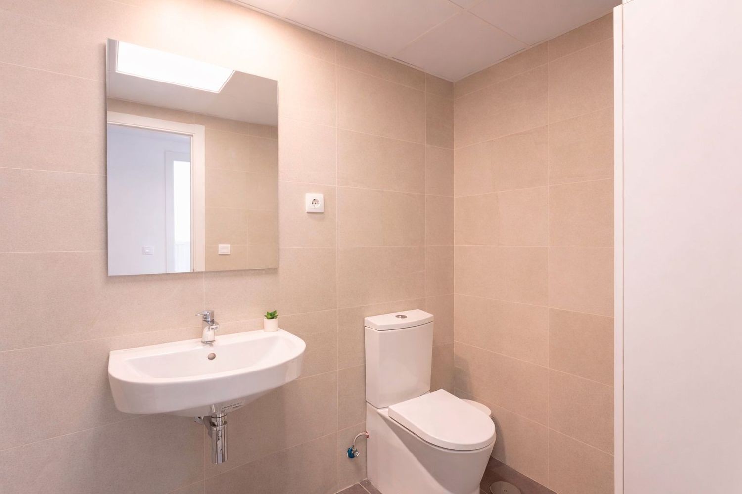 Huoneisto El Campello, Alicante, Espanja 3 makuuhuonetta, 148 m2 No. 194831