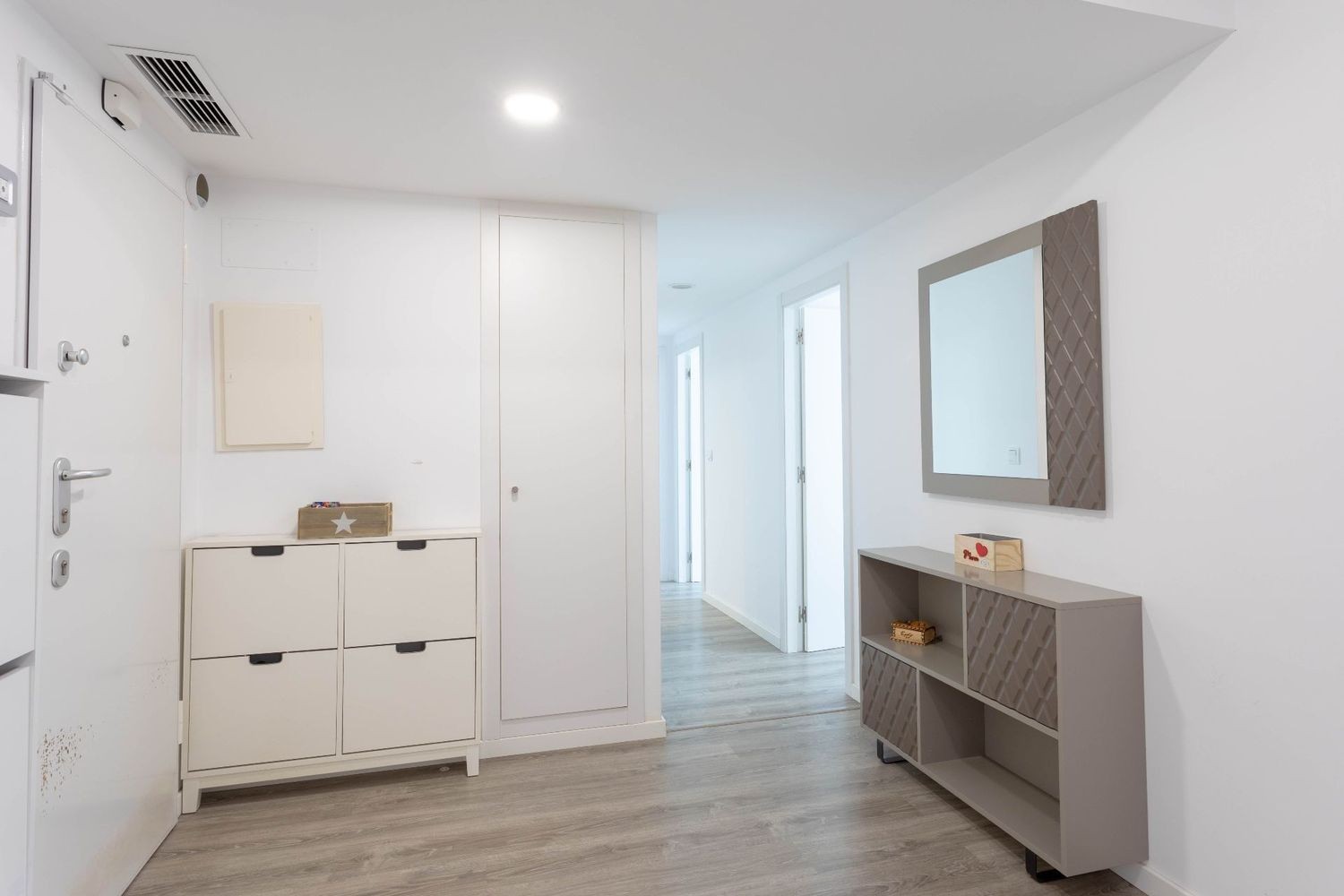Huoneisto El Campello, Alicante, Espanja 3 makuuhuonetta, 148 m2 No. 194831