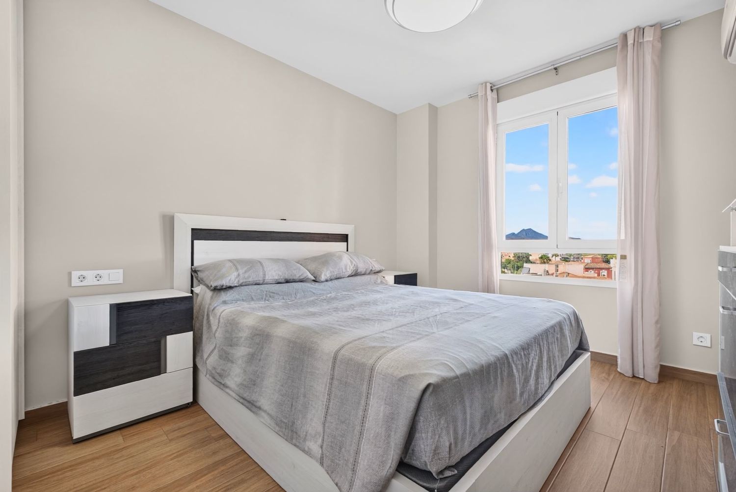 Huoneisto El Campello, Alicante, Espanja 3 makuuhuonetta, 106 m2 No. 194833