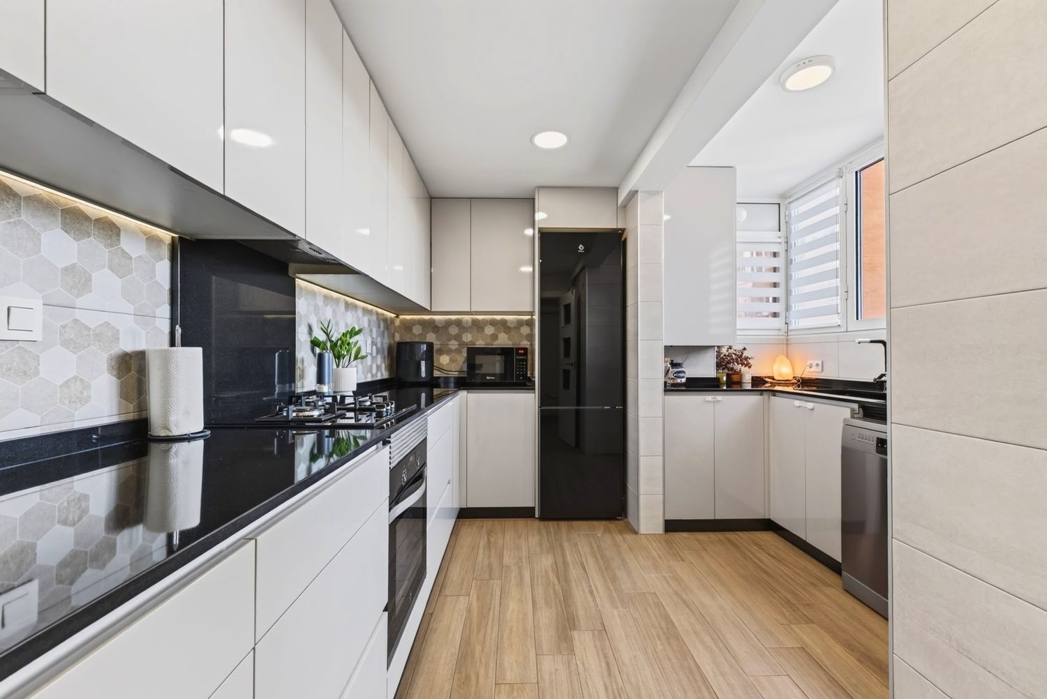Huoneisto El Campello, Alicante, Espanja 3 makuuhuonetta, 106 m2 No. 194833