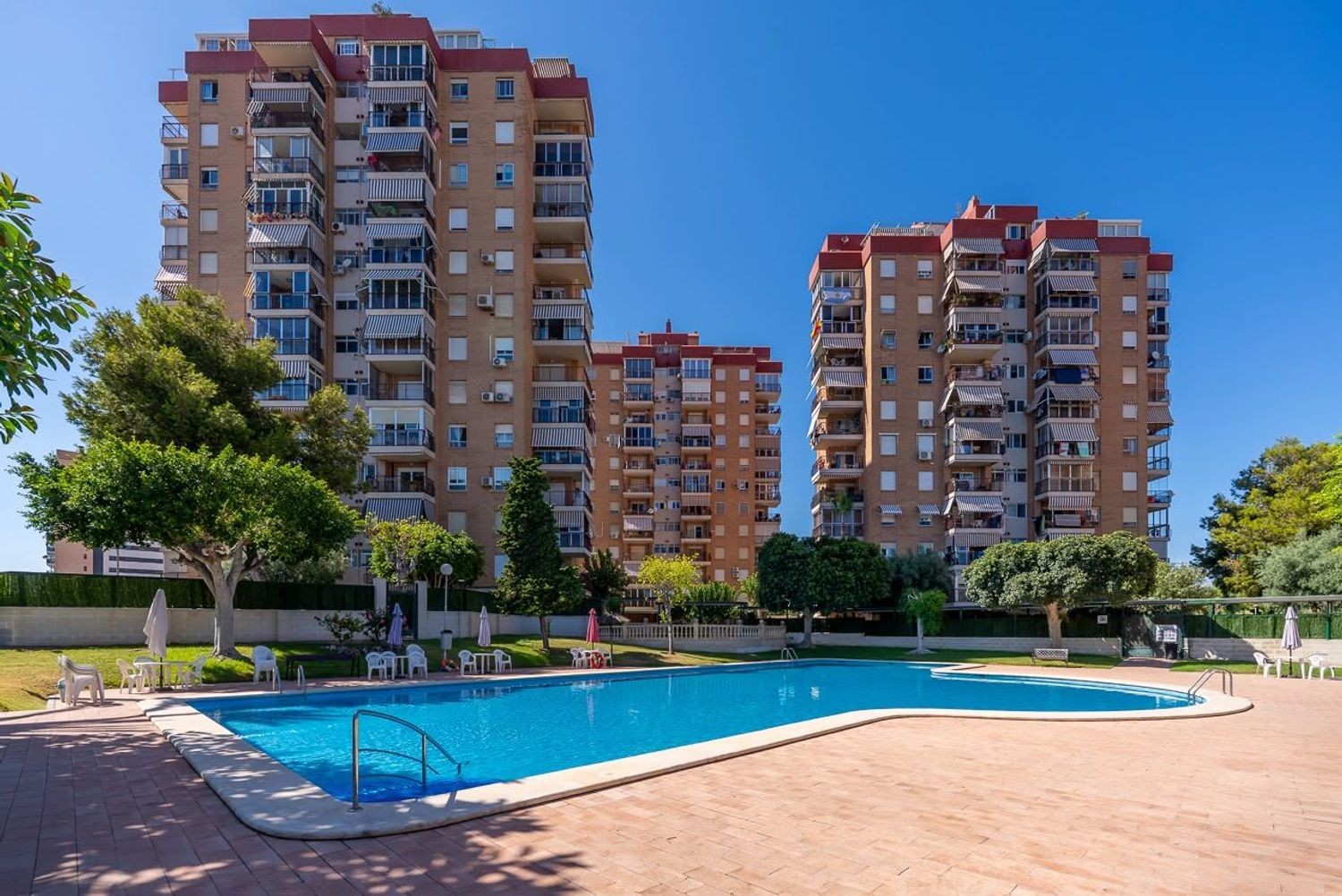 Huoneisto El Campello, Alicante, Espanja 3 makuuhuonetta, 106 m2 No. 194833
