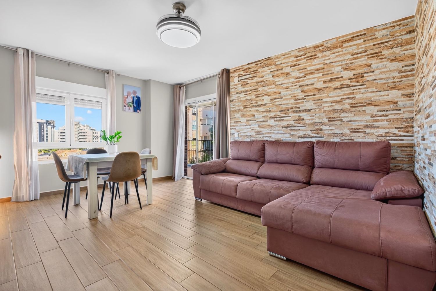 Huoneisto El Campello, Alicante, Espanja 3 makuuhuonetta, 106 m2 No. 194833