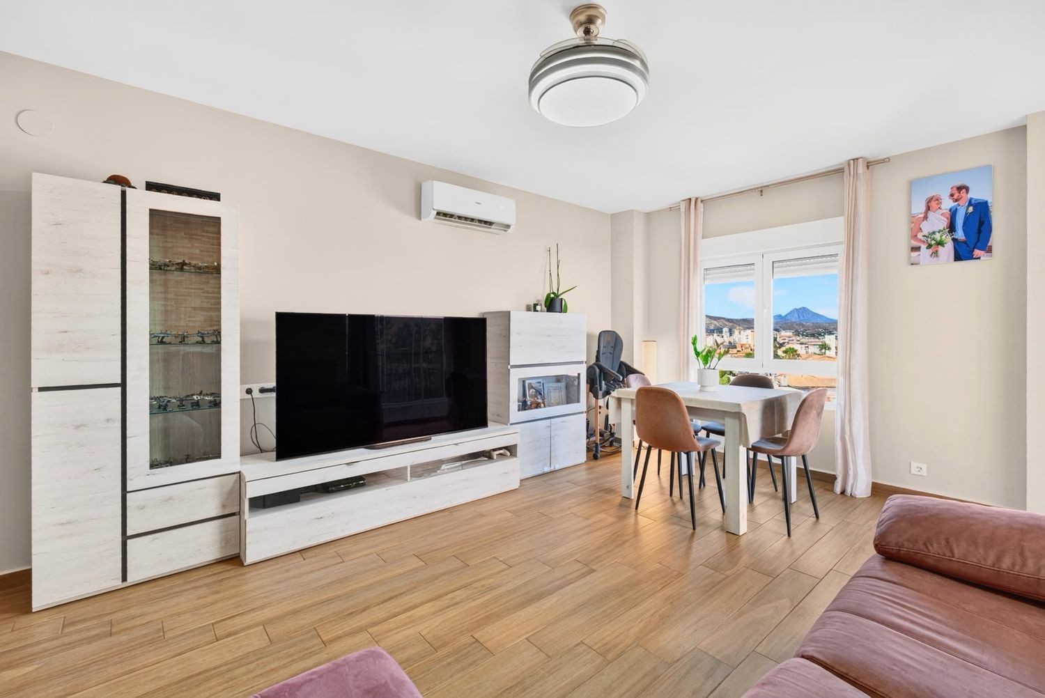 Huoneisto El Campello, Alicante, Espanja 3 makuuhuonetta, 106 m2 No. 194833