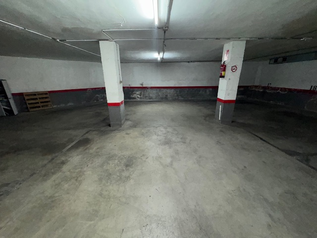 Garāža Mataro, Barcelona, Spānijā 374 m2 Nr. 191591