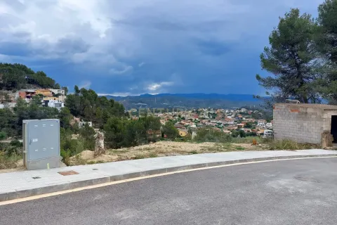 Land plot in Castellgali, Barcelona, Spain No. 191589