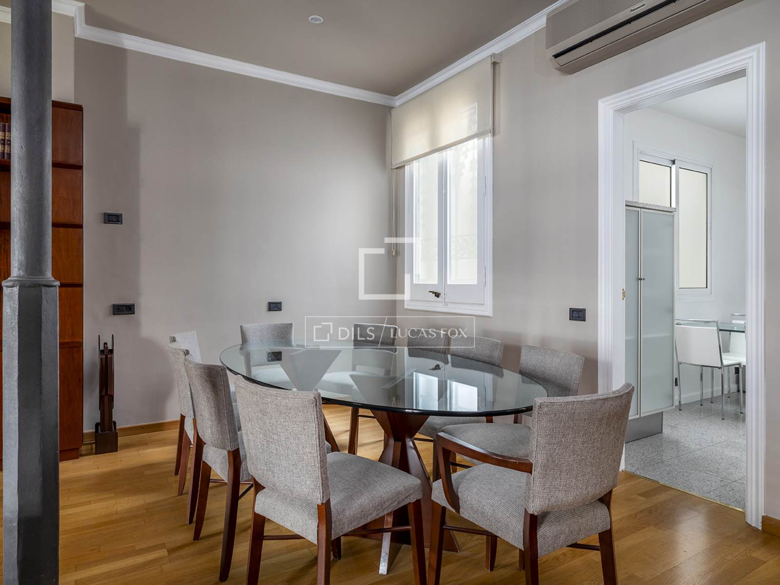 Apartment à Barcelona, Espagne 4 chambres, 200 m2 No. 192846