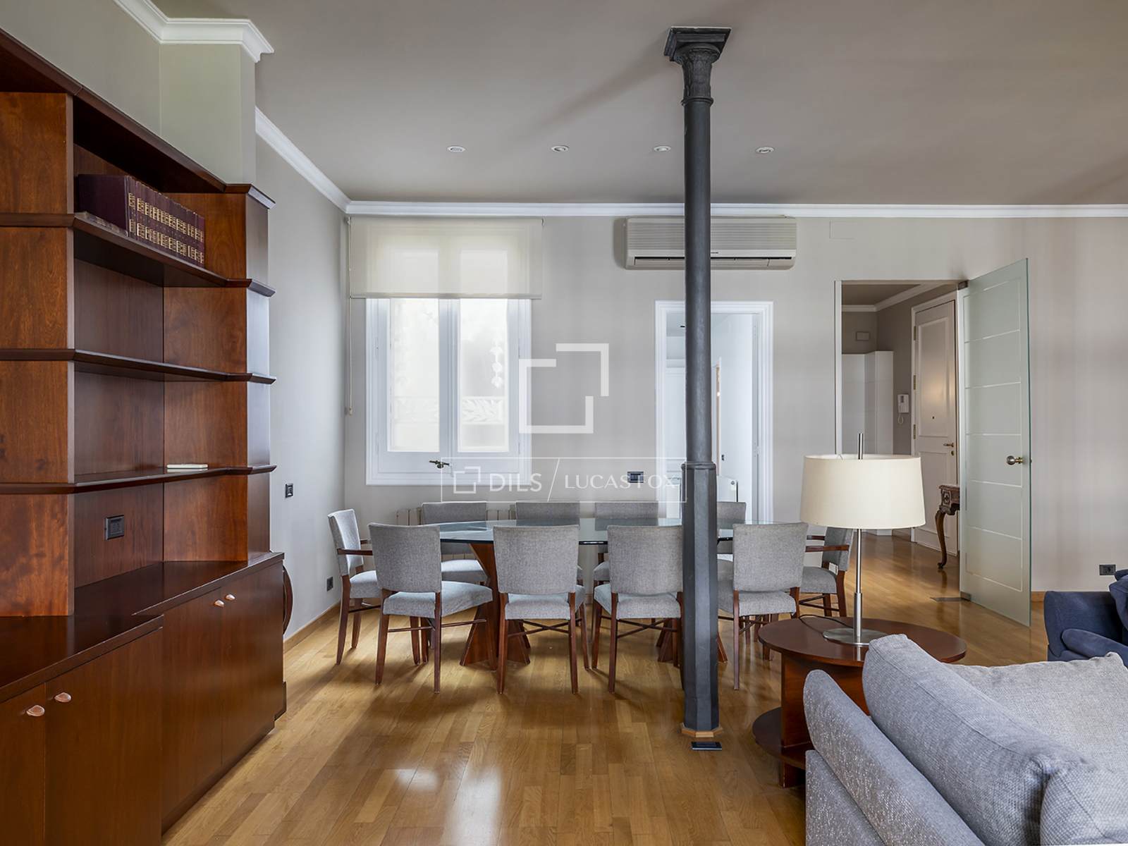 Apartment à Barcelona, Espagne 4 chambres, 200 m2 No. 192846