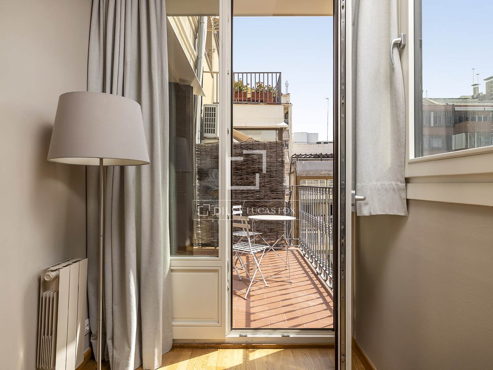 Apartment à Barcelona, Espagne 4 chambres, 200 m2 No. 192846