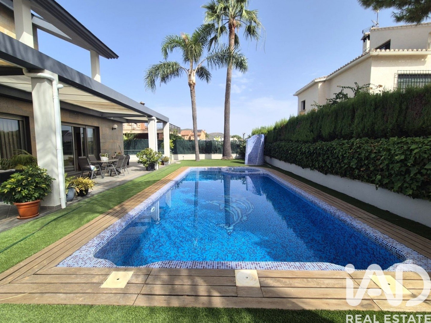 House à Gandia, Valencia, Espagne 5 chambres, 559 m2 No. 187760