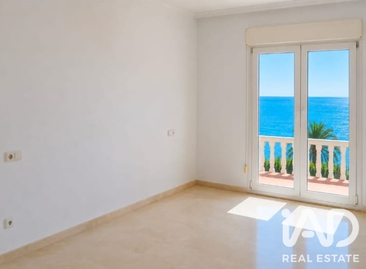 Rindu māja El Campello, Alicante, Spānijā 4 istabas, 161.88 m2 Nr. 187757